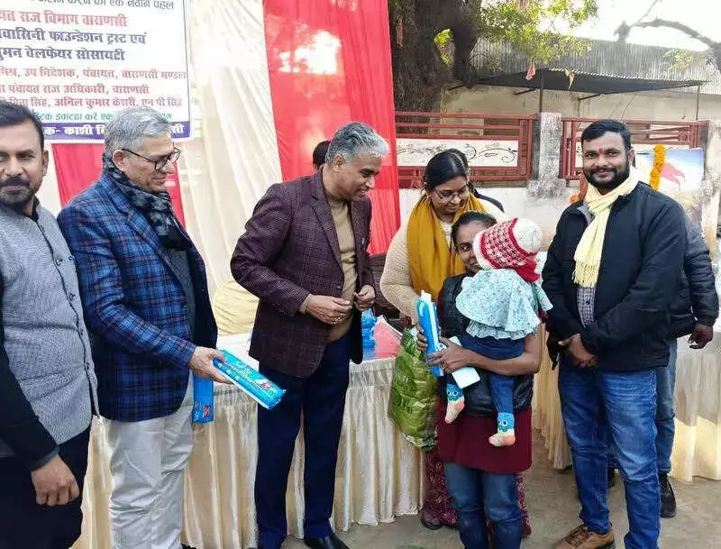 Varanasi's Novel Scheme: Women Get Sanitary Pads for Plastic Waste