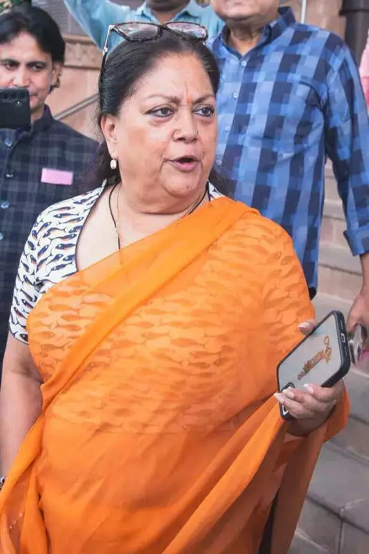 Vasundhara Raje Highlights Gender Disparity in Indian Politics at Jaipur Conference