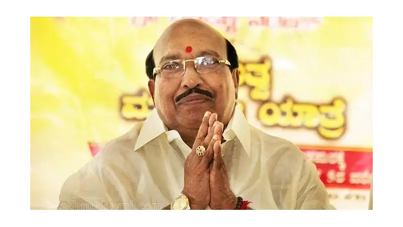 Vellappally Natesan's Padma Award Selection Sparks Political Debate in Kerala