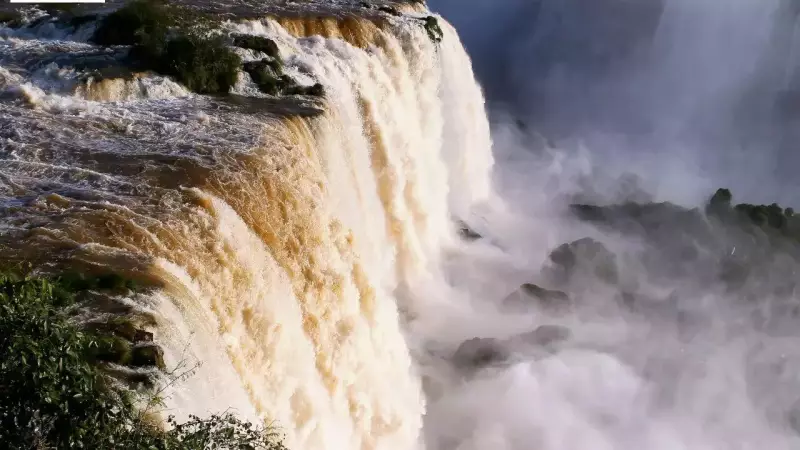 Victoria Falls: Why 'Smoke That Thunders' is the Perfect Name