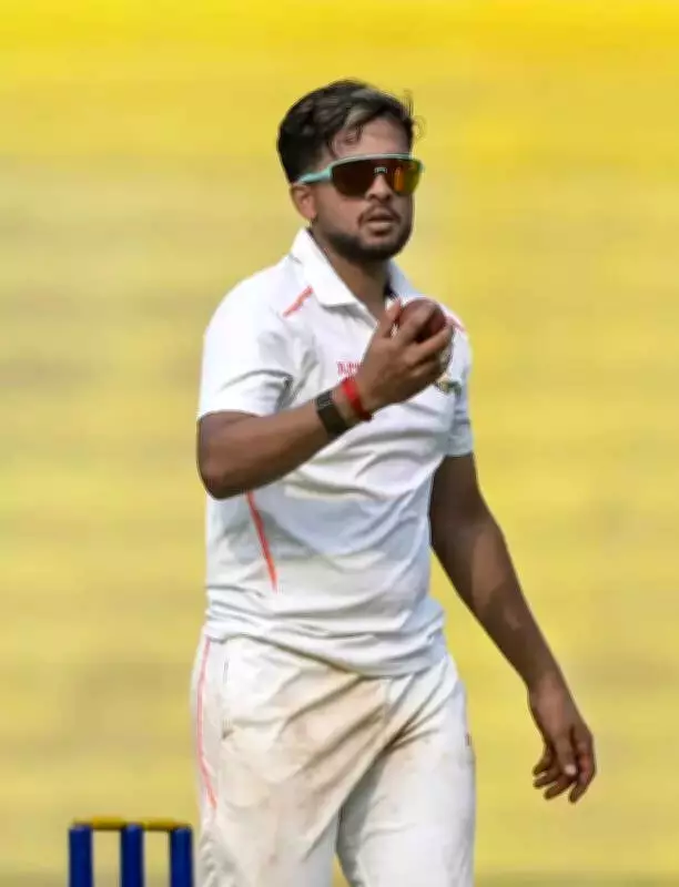 Vidarbha's Harsh Dubey Shines with Six-Wicket Haul as UP Stumble in Ranji Trophy Clash