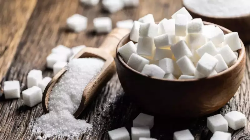 What Happens When You Quit Sugar for 14 Days? A Doctor Explains