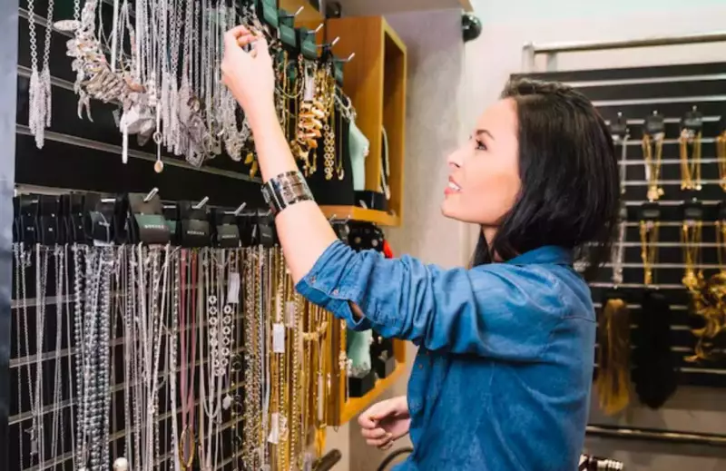 Why Buying Silver on Makar Sankranti 2026 Is About Mindset, Not Just Tradition