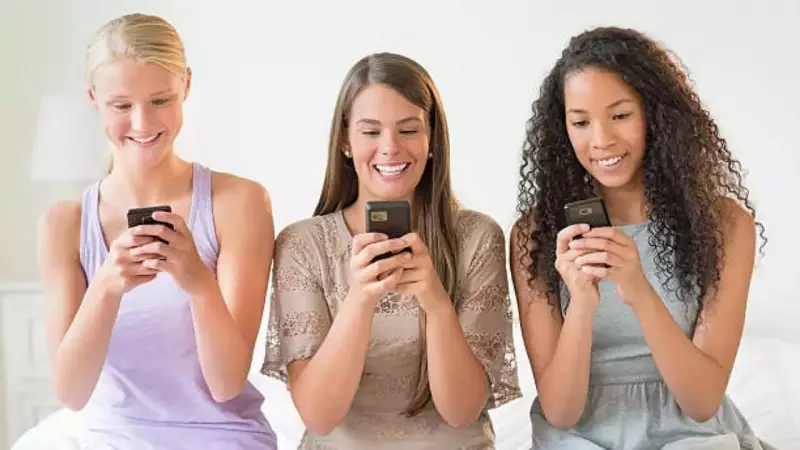 Why Teens Choose Texting Over Talking: 5 Key Reasons Explained