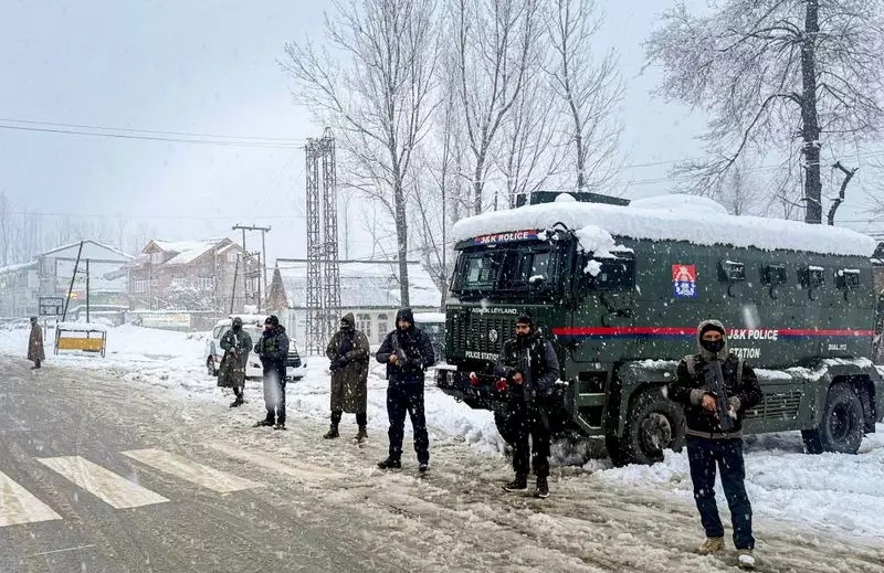 Winter Snow Blankets Kashmir, Delhi Sees Thunderstorm in Unusual Wet Spell