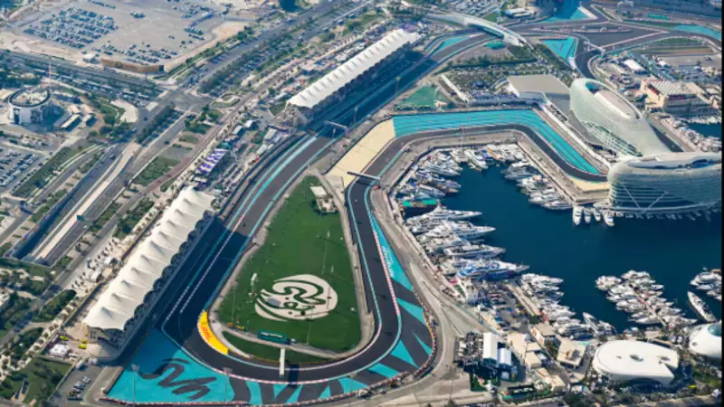 Yas Marina Circuit: Abu Dhabi's Twilight F1 Masterpiece
