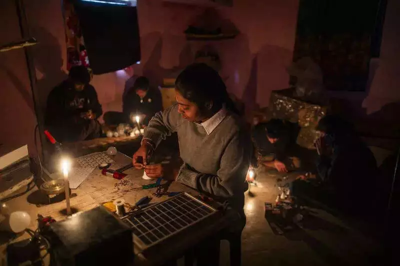 Young Indians Lead Grassroots Climate Solutions: Seaweed Farming in Lakshadweep to Solar Power in Jharkhand