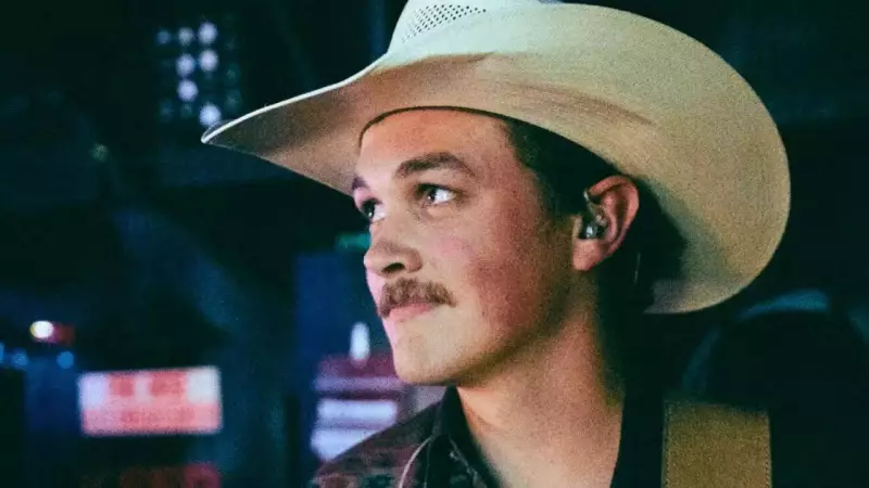 Zach Top's Anthem Steals Show at NFC Championship: Seahawks vs Rams Clash