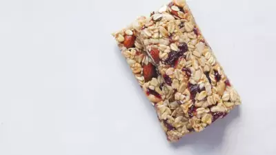 Easy Homemade Granola Bars Recipe: Healthy Snack in Minutes
