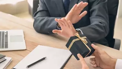 Embracing a No-Gift Lifestyle: Finding Freedom in Minimalist Living