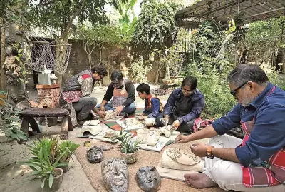 Kolkata Artists Host Nature-Infused Workshops for Creative Reconnection