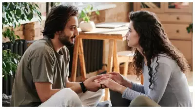 Study: Couples Who Gossip 30 Minutes Daily Report Higher Happiness