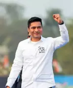 Abhishek Banerjee Directs TMC IT Cell to Counter BJP's Online Campaign Ahead of Bengal Polls