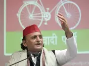 Akhilesh Yadav Slams BJP Over Swami Avimukteshwaranand Incident at Magh Mela