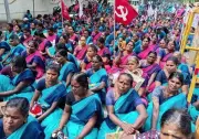 Anganwadi Workers Block Roads in Trichy & Madurai, Demand Govt Employee Status