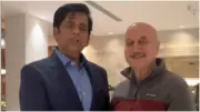 Anupam Kher Celebrates 550th Film & Welcomes Ravi Kishan in 'Khosla Ka Ghosla 2'