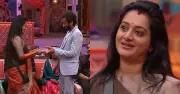Ashwini's Heartfelt Necklace Gift to Gilli's Mother Steals Hearts on Bigg Boss Kannada