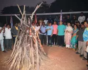 Bhogi Festival Lights Up Rayalaseema, Nellore; CM Naidu, Leaders Celebrate Sankranthi