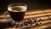 Black Coffee Side Effects: 6 Ways Your Daily Habit Impacts Health