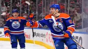 Connor McDavid's Five-Point Masterclass Propels Oilers, Seizes NHL Scoring Lead