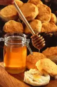 Haryana Sets Rs 120/kg Protected Price for Honey, Boosts Beekeepers' Income