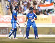 India's Assistant Coach Ryan ten Doeschate Critiques Nitish Reddy's Form, Rohit's Match Fitness