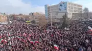 Iran Government Rallies Supporters Amid Protests, Trump Claims Tehran Seeks US Talks