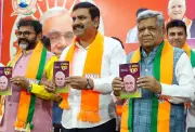 Jagadish Shettar's Return to Karnataka Politics Gains Momentum Amid BJP Speculation