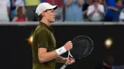 Jannik Sinner Advances to Australian Open 2026 Semifinals, Faces Novak Djokovic