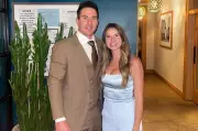 J.T. Realmuto's Family Beach Photo and Jessica Castellanos' Heartwarming Reaction