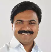 Kerala Congress (M) Chairperson Jose K Mani Meets Cochin Bishop Amid Front Switch Speculation