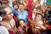 Kishori Pednekar Campaigns in Mumbai's Ward 199, Backed by Thackeray Unity