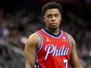 Kyle Lowry's Emotional Toronto Return Draws Standing Ovation and LeBron's Praise