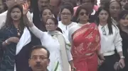 Mamata Banerjee Leads TMC Rally Against ED After I-PAC Raids in Kolkata