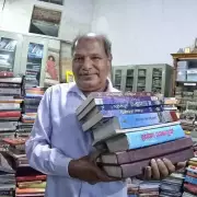 Mandya's Anke Gowda Receives Padma Shri for Building 20-Lakh Book Library