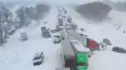 Massive 100+ Vehicle Pileup in Michigan as US Snowstorm Worsens