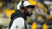 Mike Tomlin Steps Down as Steelers Coach After 19 Seasons, Shocking NFL World