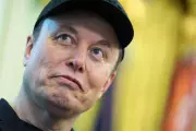 Musk Backs Commerce Secretary's Immigration Stance Despite Past Criticism