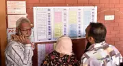 Nashik Senior Citizens Confused by Multiple EVMs During Municipal Polls