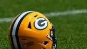 NFL Packers Weight Gain Ad Controversy: Eli Lilly Campaign Sparks Debate