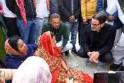 Prashant Kishor, CPI(ML) Back NEET Student's Family in Patna Assault Case