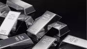 Silver Hits Historic $100/Oz, Gold Nears ₹1.6 Lakh/10gm Amid Global Turmoil
