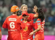 Sophie Devine's All-Round Show Powers Gujarat Giants to 45-Run WPL Victory