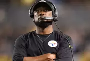 Steelers Clinch Playoffs: Tomlin's Blunt 'Aunt-Uncle' Reply After Dramatic Ravens Win