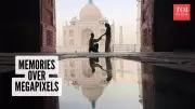 Taj Mahal Couple's Keypad Phone Photo Goes Viral, Gets 4.4M Likes