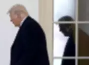 Trump Threatens 50% Tariff on Canadian Aircraft Amid Certification Dispute