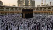 UAE Umrah Packages Hit Dh8,000+ for Ramadan 2026 as Demand Soars