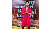 Varun Dhawan's Witty Reply to Fan's 'Pathetic Movies' Remark Goes Viral