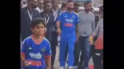 Virat Kohli's Heartwarming Moment with Young Fans in Vadodara Goes Viral
