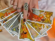 Your Daily Tarot Guidance: Zodiac-Wise Card Readings for Inner Peace & Clarity